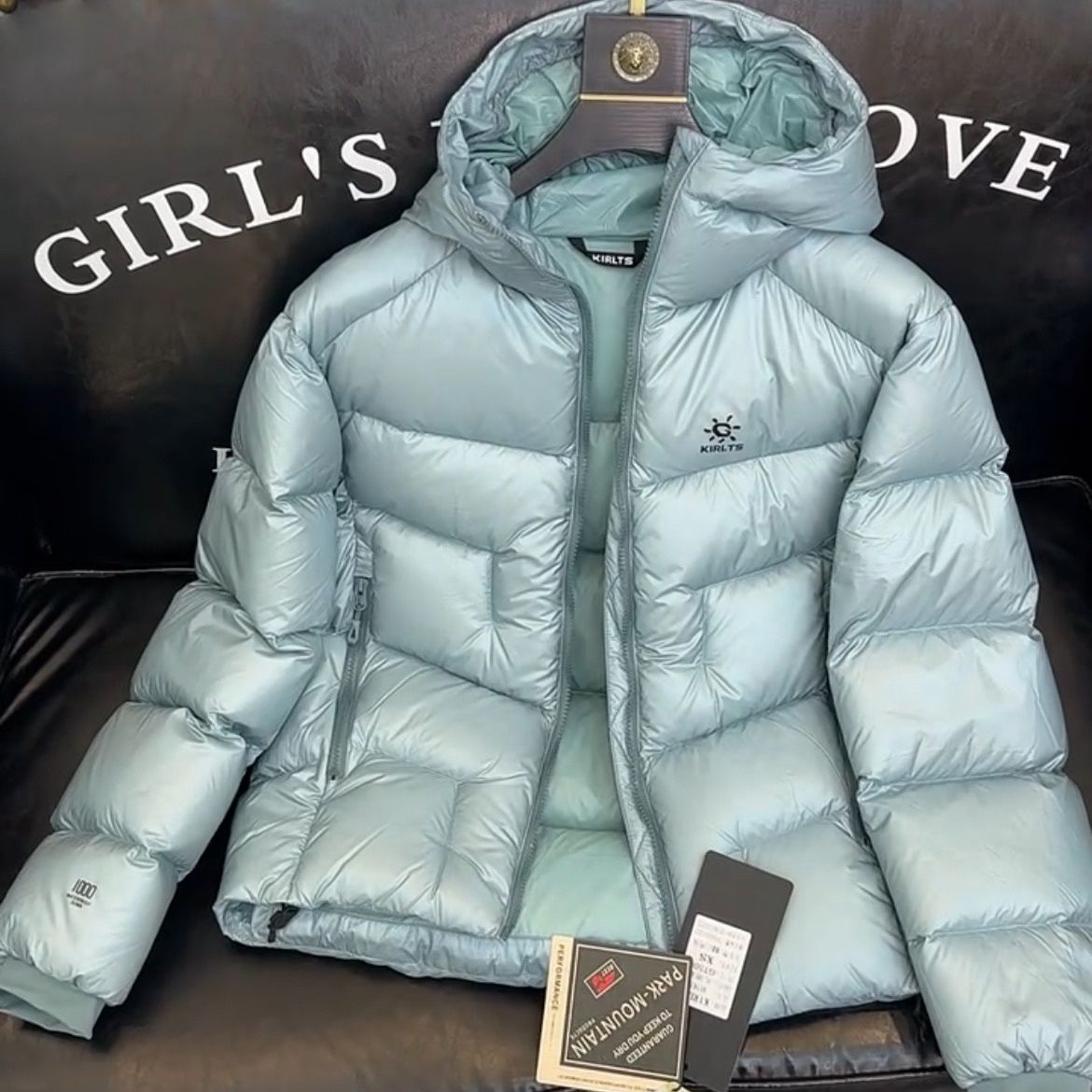 Lightweight hooded duck down jacket, winter puffer coat, product photo 7