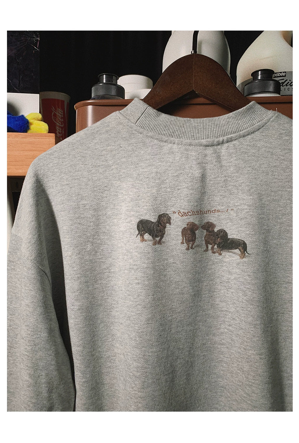 PII Unisex Dachshund Crew Neck Sweatshirt, 400GSM Heavyweight Heather Gray American Vintage Classic Pullover, Soft Warm Retro Casual Top for Dog Lovers Streetwear Daily Fall Winter Wear