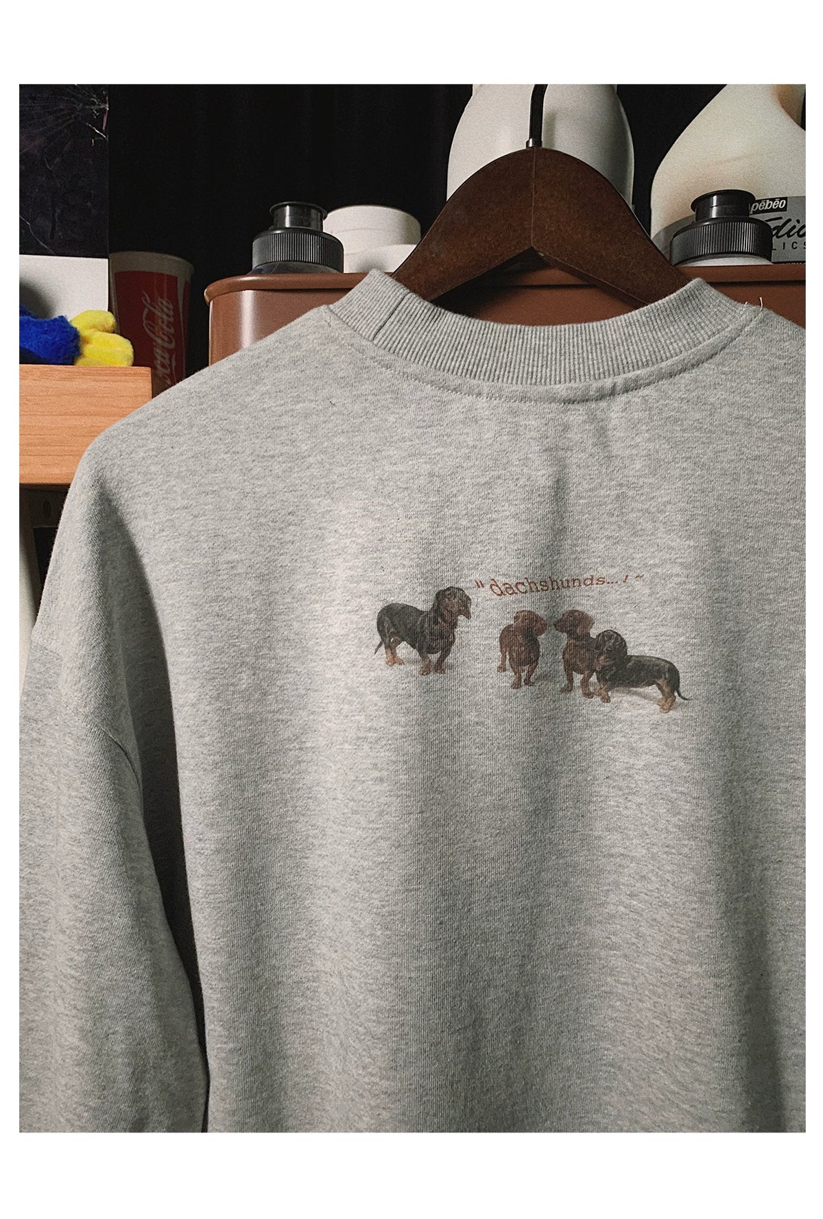 PII Unisex Dachshund Crew Neck Sweatshirt, 400GSM Heavyweight Heather Gray American Vintage Classic Pullover, Soft Warm Retro Casual Top for Dog Lovers Streetwear Daily Fall Winter Wear