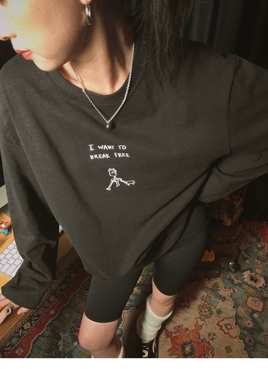 PII Queen Band "I Want to Break Free" Vintage Embroidered T-Shirt, Heavyweight American Retro Relaxed Fit Crew Neck Short Sleeve Tee, Classic Rock Band Graphic Top for Men Women Casual Streetwear Concert Outfits