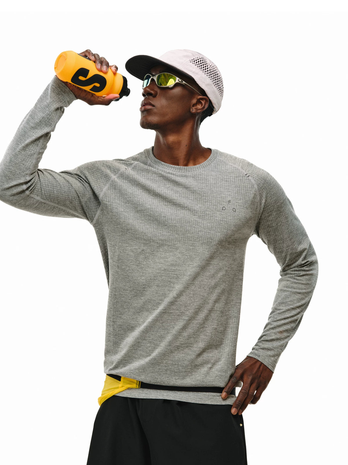Men's seamless long sleeve tee - view 1