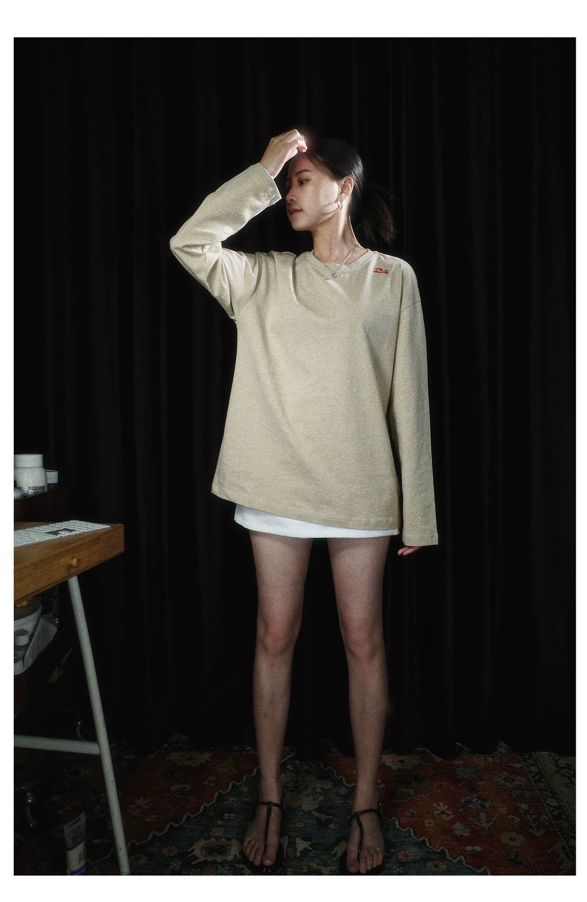 PII Run Unbound Dachshund Embroidered Long Sleeve T-Shirt, 260GSM Heavyweight American Vintage Khaki Oat Wiener Dog Tee, Relaxed Fit Retro Casual Crew Neck Top for Men Women Streetwear Dog Lovers Daily Wear